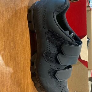 NIB body Geometry Sport bike shoes